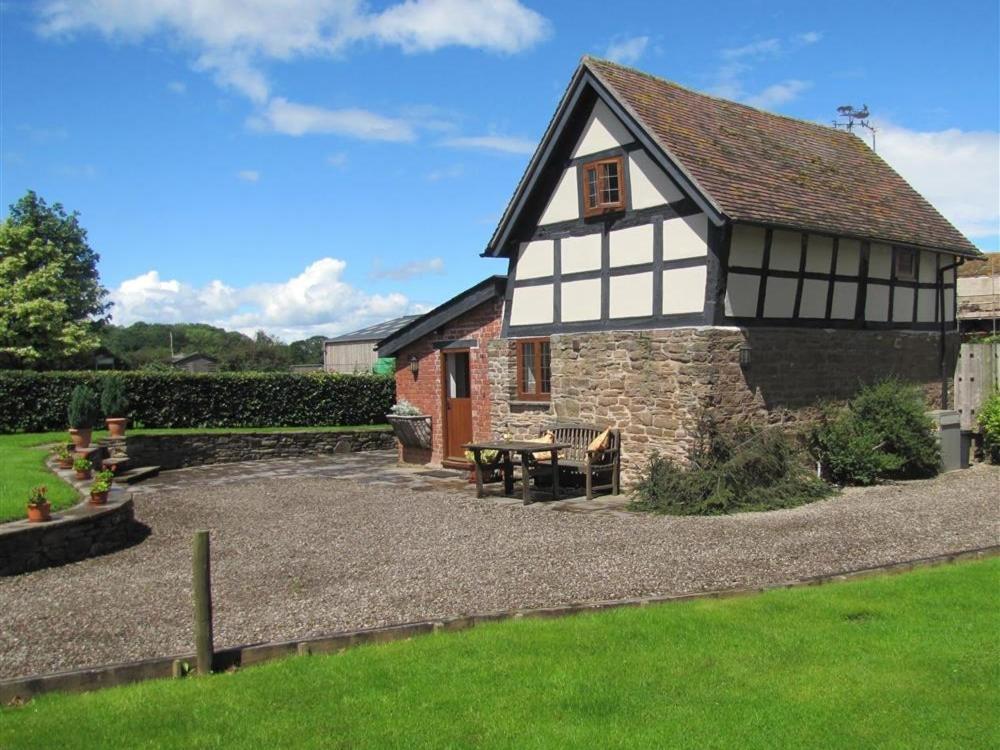 Elephant Cottage, LEOMINSTER Edwin Loach Extérieur photo