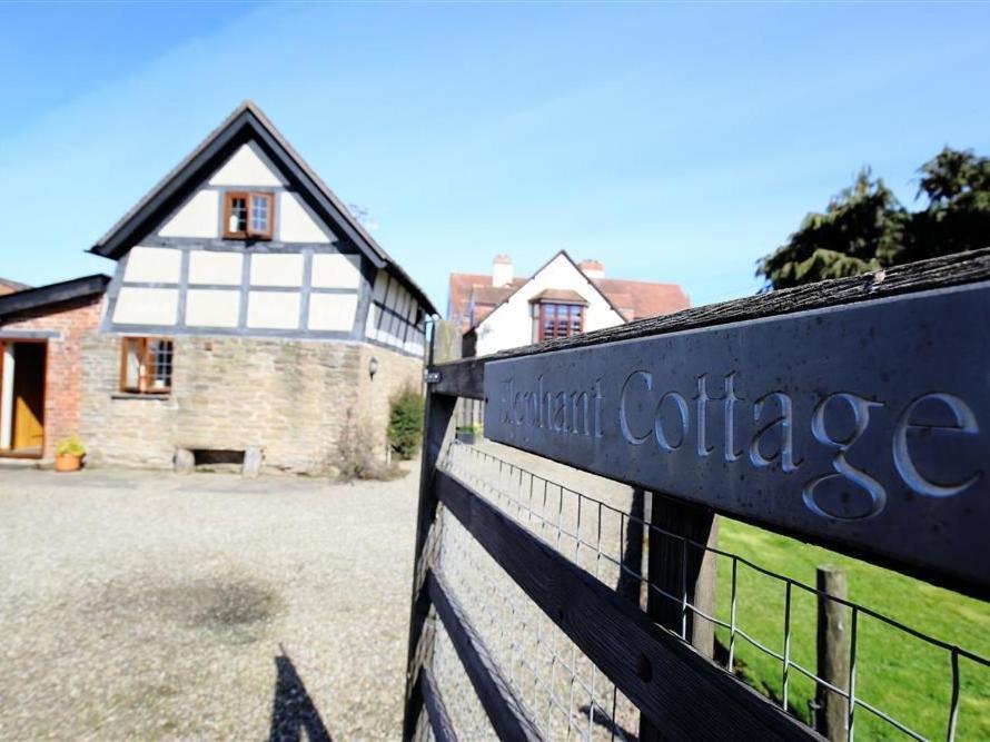 Elephant Cottage, LEOMINSTER Edwin Loach Extérieur photo